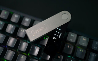 Пользователи кошельков Ledger требуют с компании $500 млн за утечку их данных