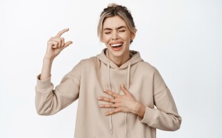 Nado brat Realme 7 Pro polnaya analiza i otzyvy